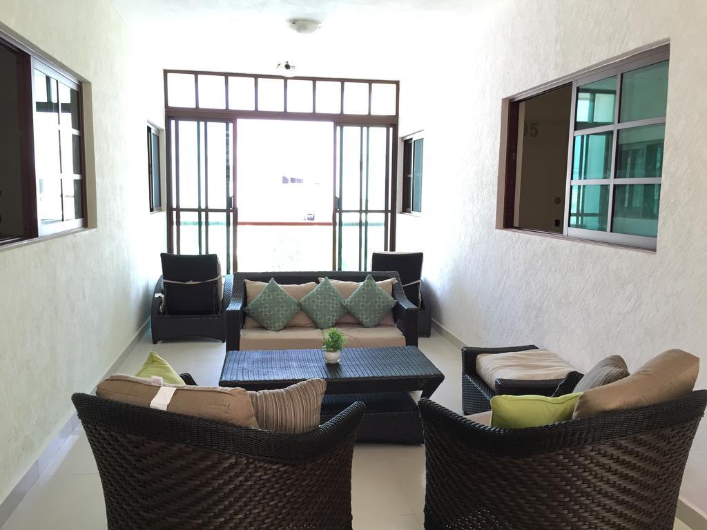 Hotel Isleno Isla Mujeres Buitenkant foto