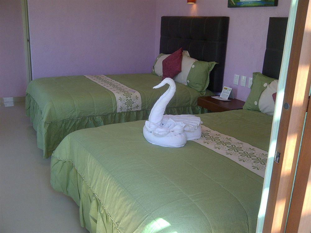 Hotel Isleno Isla Mujeres Buitenkant foto